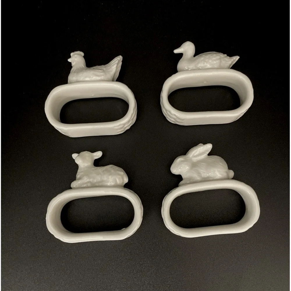 Martha Stewart White Ceramic‎ Napkin Rings Holders Farmhouse Animals Set of 4